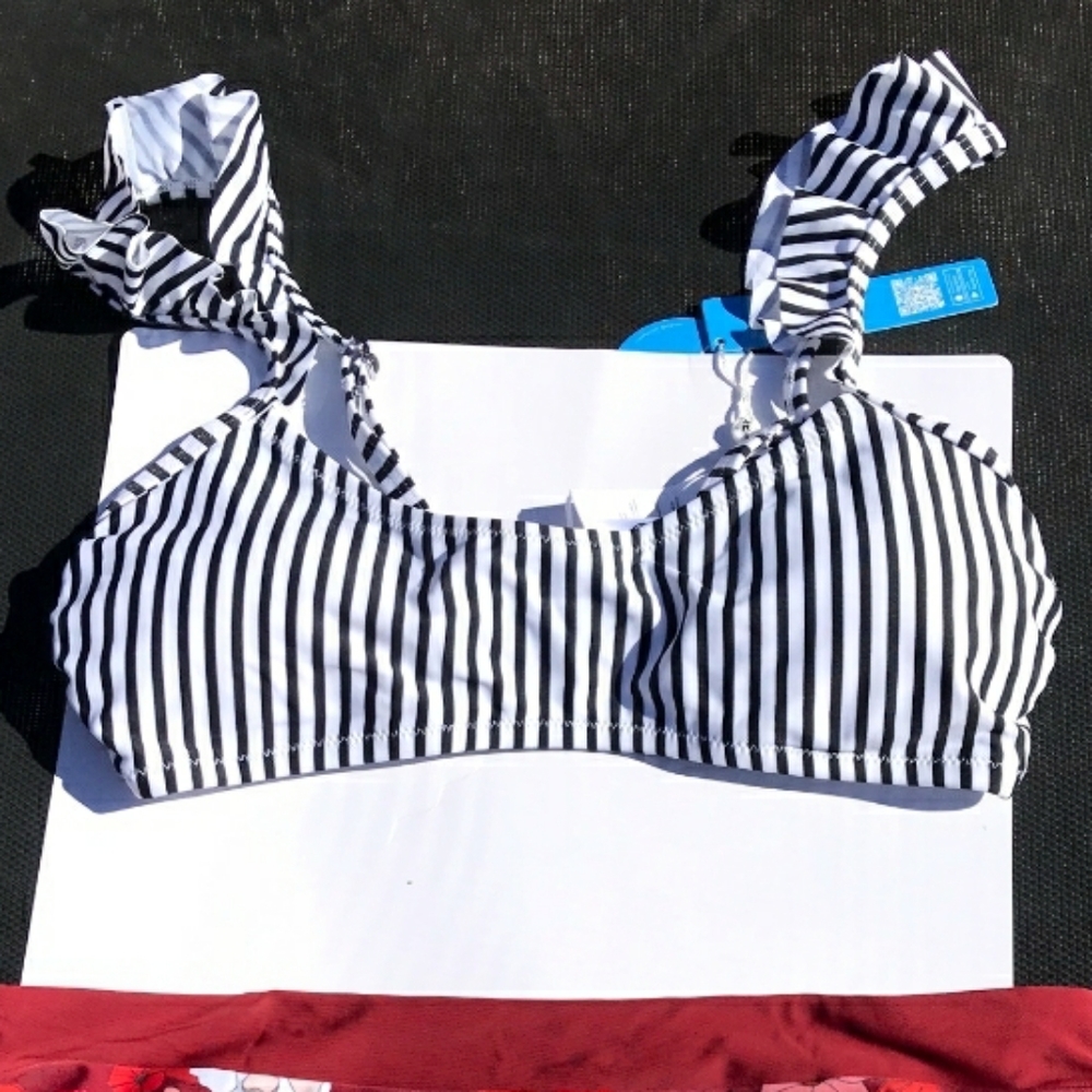 🥸Contrast Two Piece🤠 - Picture 2 of 3